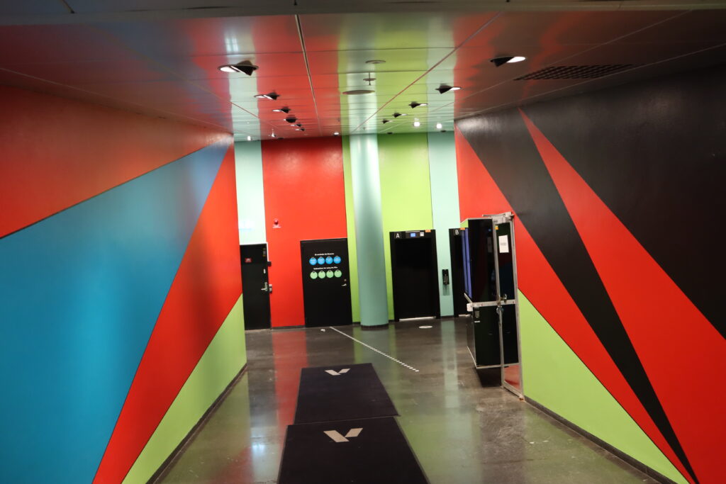 Olle Baertlig v&auml;ggm&aring;leri Sergelskrapan